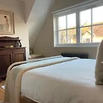 Gingerbread Cottage